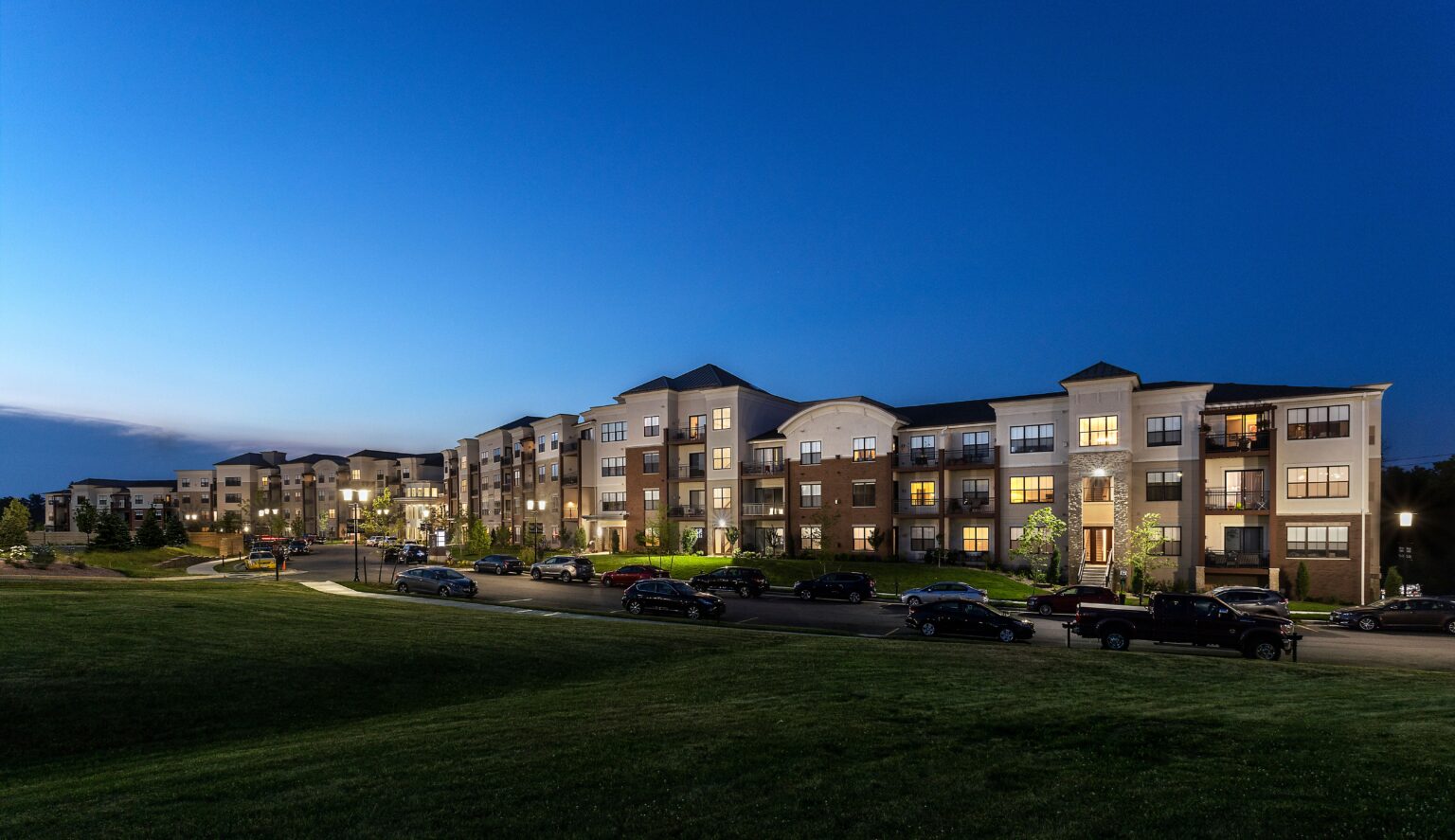 Apartments for Rent Poplar Creek Town Center